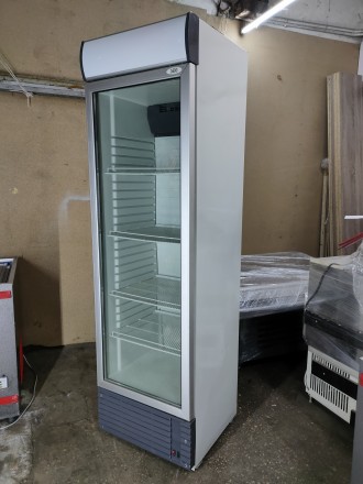 Холодильный шкаф с температурой от 2 до 10 С . Высотой 2 м. ширина и длина 60 см. . фото 6