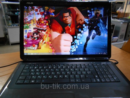 бу
Хороший мультимедийный ноутбук ASUS с большим экраном 17,3 яркие цвета процес. . фото 2