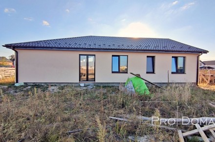 Продам одноэтажный дом в Ворзеле.
Строили себе в 2020г на материалах не экономи. . фото 13