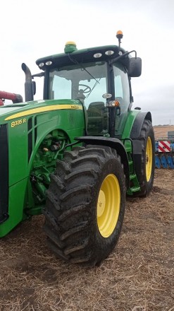 трактор колесный John Deere 8335R Год выпуска 2013 Наработка 6700 м/ч Мощность 3. Полтава. фото 1 трактор колесный John Deere 8335R Год выпуска 2013 Наработка 6700 м/ч Мощность 3. Полтава. фото 1