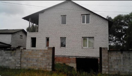 Прекрасный, двухэтажный дом в центре Чернигова, на левом берегу речки Стрижень, . Еловщина. фото 2