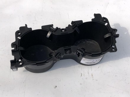 Чашкотримач HYUNDAI SANTA FE S1 2018-2020, 84670S20004X. Здолбунов. фото 1 Чашкотримач HYUNDAI SANTA FE S1 2018-2020, 84670S20004X. Здолбунов. фото 1