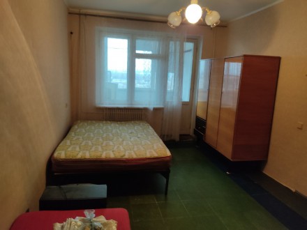 Квартира находится на ул Дементьева, с раздельными комнатами, в наличии есть див. Амур. фото 9