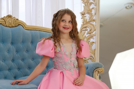 Детское нарядное платье для принцесс.
Рост 122-128.

Подойдут абсолютно на лю. . фото 7