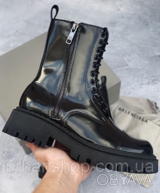 Черевики BALENCIAGA BLACK TRACTOR SIDE-ZIP BOOTS ЛАК 
Матеріал - замша, шкіра, т. . фото 1