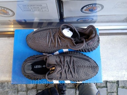 Adidas yeezy boost 350 тёмно серые рефлективная полоса.
Цена: 1590 грн
Топ качес. . фото 3