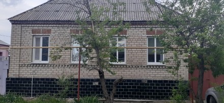 Продам Большой Добротный Дом +Флигель в Большой Вергунке,ул Земнухова №43.. Луганск. фото 1 Продам Большой Добротный Дом +Флигель в Большой Вергунке,ул Земнухова №43.. Луганск. фото 1