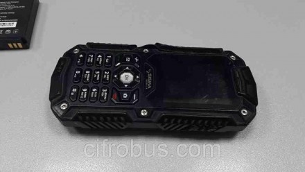 Телефон, поддержка двух SIM-карт, экран 2", разрешение 220x176, камера 1.30 МП, . . фото 2