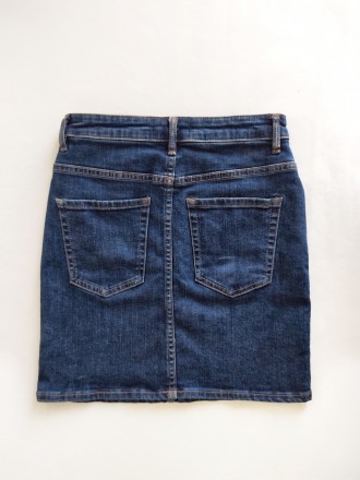 Синяя джинсовая мини юбочка классического прямого покроя от популярного испанско. . фото 9