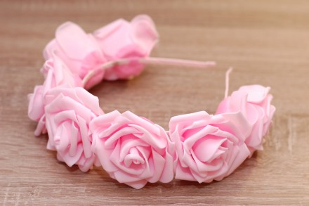 Ободок с розовыми розами подойдёт для свадьбы, фотосессии, летней прогулки, вече. . фото 4