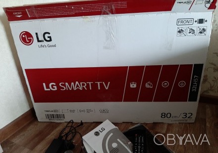 Телевизор LG 32LH570U Smart TV
