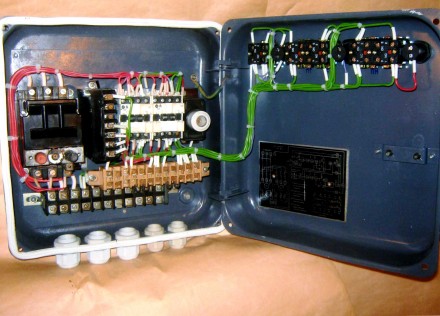 Ящик управления РУС III предназначен для управления наклонным и горизонтальным т. . фото 3