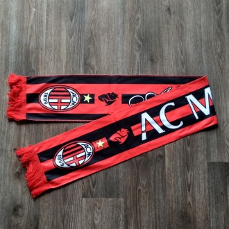 Фанатский футбольный шарф Милан красный
Длина 135 см
Ширина 17 см 
 
 Доставка п. . фото 4