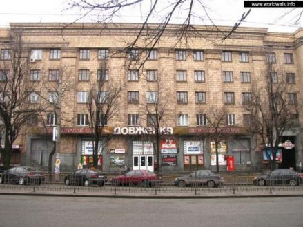 просторная 2-комнатная полнометражная пр.Соборный ТЦ Украина. Запорожье. фото 1 просторная 2-комнатная полнометражная пр.Соборный ТЦ Украина. Запорожье. фото 1