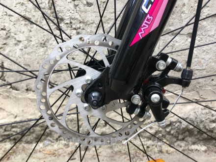 Велосипед Найнер Crosser Mary 29" (рама 15,5) Черно-розовый
Новинка 2021 года Cr. . фото 6