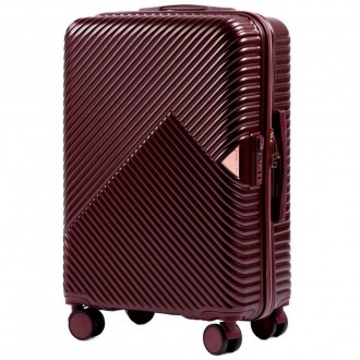 Предлагаем к покупке среднего размера пластиковый чемодан Wings WN01 польского п. . фото 3