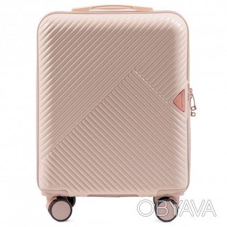 Предлагаем к покупке малый пластиковый чемодан Wings WN01 польского производител. . фото 1
