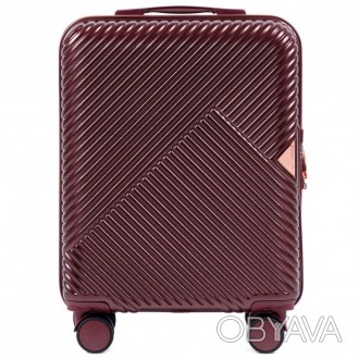 Предлагаем к покупке малый пластиковый чемодан Wings WN01 польского производител. . фото 1