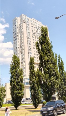 Березняки. Продам без комісії видову двокімнатну на Шумського, 1-А... Киев. фото 1 Березняки. Продам без комісії видову двокімнатну на Шумського, 1-А... Киев. фото 1
