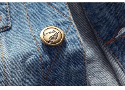 Стильный и удобный мужской джинсовый жилет с карманами на груди, с винтажным диз. . фото 9
