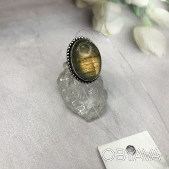 Предлагаем Вам купить элегантное кольцо с камнем лабрадор в серебре.
Размер 17,0. . фото 1