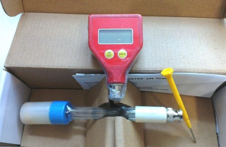Сменный pH электрод для Ph-98108 ( KL-98108 )
Используется для измерения кислотн. . фото 6