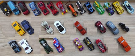 Машинка Hot Wheels оригінал. . фото 3 Машинка Hot Wheels виконана з якісних матеріалів, стійких до пошкодження, відріз. . фото 3