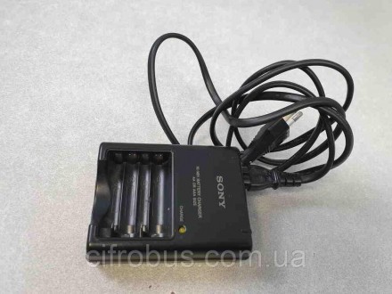 Зарядное устройство для аккумуляторов Б/У Sony BC-CS2B. Киев. фото 1
