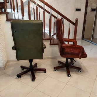 Нове шкіряне крісло. 
Крісло ручної роботи, виконане з натуральної шкіри &laquo. . фото 3