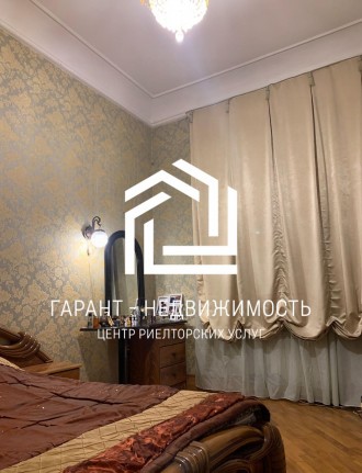 Продаётся квартира в историческом центре города 
Три раздельные спальни и кухня.. Приморский. фото 3