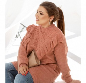  Жіноча витягнута тунікова светр привертає увагу до незвичайної текстури та зруч. . фото 2