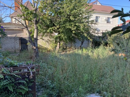 Двоповерховий будинок в Київському районі. Киевский. фото 12 Двоповерховий будинок на 4 сотках землі розташований за адресою вул. Толбухіна, . Киевский. фото 12