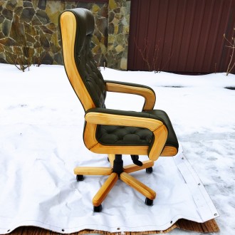 кабінетні крісла GK ручної роботи
0.9.7.4.6.4.0.9.0.0.
Вишукане шкіряне крісло. . фото 12