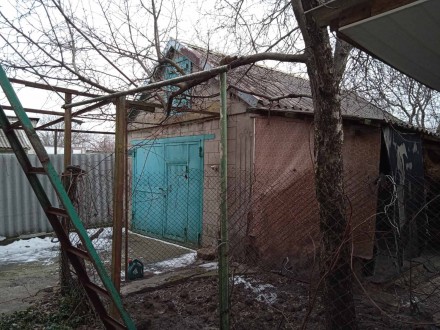 Добротный дом из шлакобетона с высокими потолками в Романково по улице Новоросси. Дніпровський. фото 12