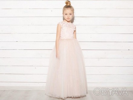 Платье детское нарядное
Нарядное детское платье на корсете персикового цвета с д. . фото 1