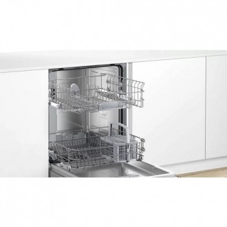 Посудомоечная машина SGV2ITX14K BOSCH встраивается в кухонную мебель и характери. . фото 5