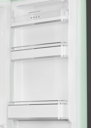 Отдельностоящий двухдверный холодильник, стиль 50-х годов, SMEG FAB 32 RPG 5 при. . фото 4