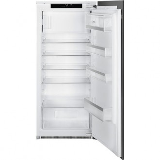Холодильник SMEG S 8 C 124 DE оборудован удобным управлением при помощи сенсорно. . фото 2