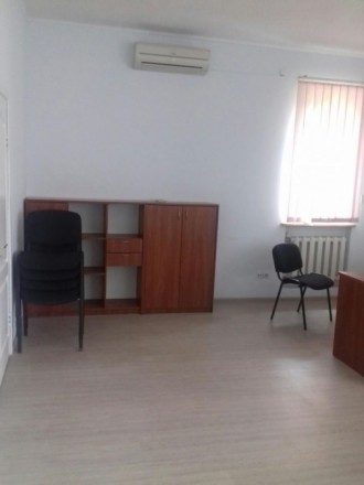 Офисное помещение с мебелью 105 м.кв Дарницкая площадь, пр. Мира, 2 этаж офисног. Соцгород. фото 11
