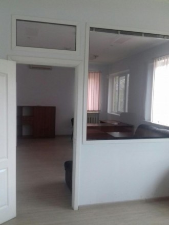 Офисное помещение с мебелью 105 м.кв Дарницкая площадь, пр. Мира, 2 этаж офисног. Соцгород. фото 7