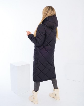 Зимнее женское стёганое пальто
Размер: 42-44, 44-46
Ткань: плащёвка, синтепон 20. . фото 8