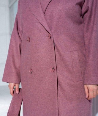 Стильне монохромне двобортне пальто oversize ідеально впишеться як в строгий діл. . фото 4