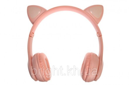 
Наушники с кошачьими ушками Cat VZV-47 отличаются от большинства других моделей. . фото 4