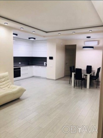В продаже 3х-комнатная квартира в Аркадии.