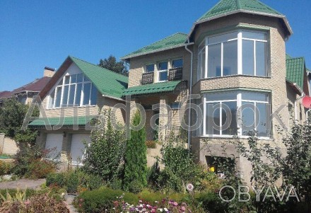 Продам трехэтажный, кирпичный дом по адресу: Киев Голосеевский район, Чапаевка. . . фото 1