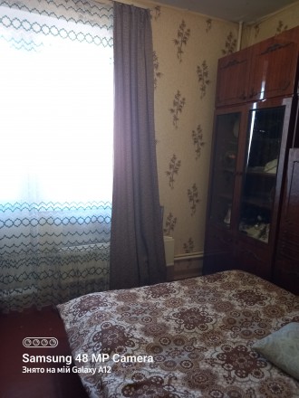 Сдается в Вышгороде по ул. Гриненко 1а комната 12кв м для девушки, в трехкомнатн. . фото 3