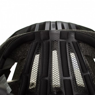 
 
 Універсальний велосипедний шолом, призначений для захисту велосипедиста та к. . фото 7