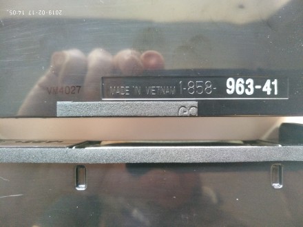 Динамики сняты с телевизора Sony KDL-40W605B с механическим повреждением матрицы. . фото 5
