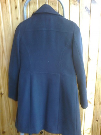 Пальто синего цвета, состав: шерсти 80%, Весна-осень, классика, очень красиво см. . фото 9