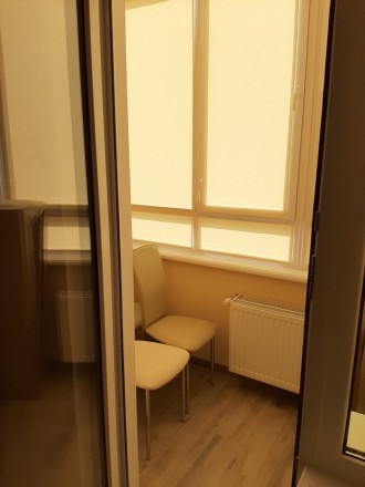Квартира полностью укомплектована мебелью и бытовой техникой.
Есть свой теплосч. Киевский. фото 4